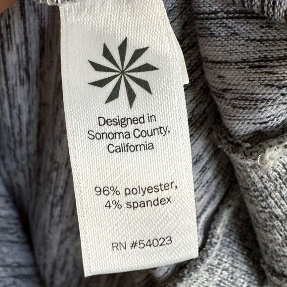 Athleta Blissful Hooded Poncho Sweatshirt, Size S - Picture 8 of 9